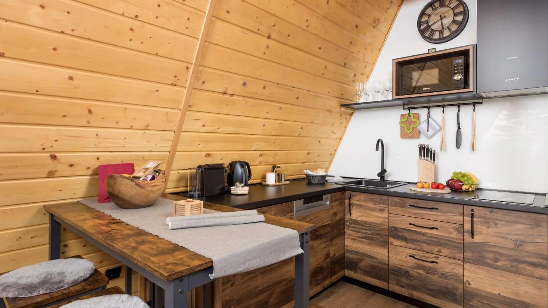 Gorska Bajka - Tisa, Planinska Kuca Za Odmor I Wellness Villa Stara Susica